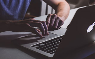 1-2爆大冷！2-1绝杀！皇马输了、巴萨三分，西甲没悬念了？7分之差